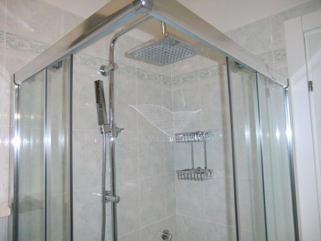 Residence Villaggio Dei Fiori Con Piscina E Posto Spiaggia Incluso Caorle Room photo